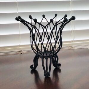Decorative Wrought Iron Bowl Basket - Black